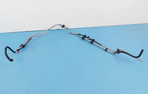 Ford Explorer Fuel line pipe L1M3-9G271-CD