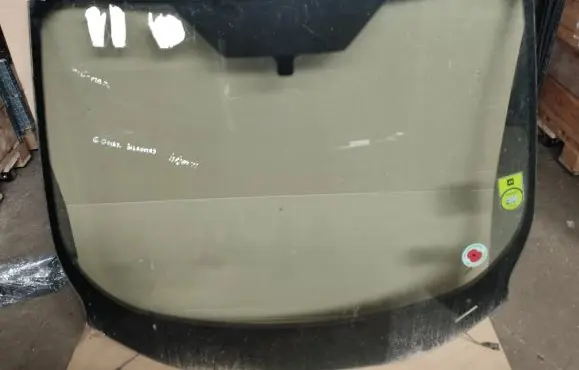 Ford C-MAX II Front windscreen/windshield window 