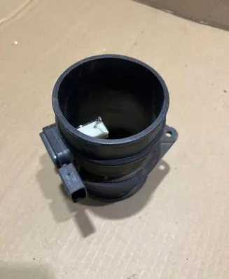 Land Rover Discovery 3 - LR3 Mass air flow meter 5WK97010