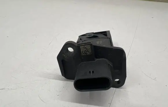 BMW 3 G20 G21 Mass air flow meter 8583496