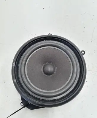 Audi A4 S4 B7 8E 8H Front door speaker 8E0035411