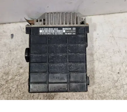 Mercedes-Benz E W124 Engine control unit/module 0280800402 0105457332