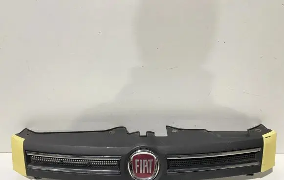 Fiat Panda II Front bumper upper radiator grill 735353899