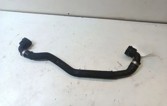 BMW 5 G30 G31 G38 Engine coolant pipe/hose 8663047