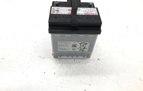Lexus LBX Car battery 335LN0MF 5E1U28