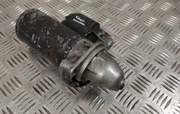 Mercedes-Benz E W210 Starter motor 0001108003