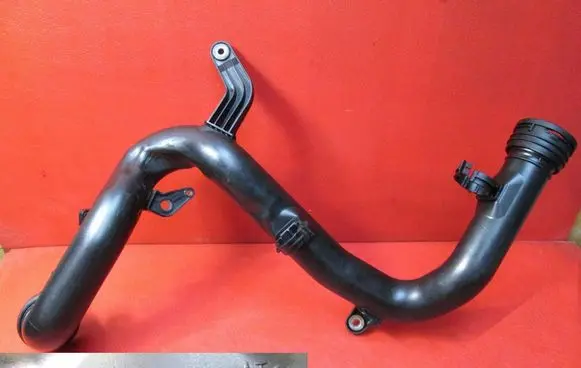 Volkswagen Golf V Intercooler hose/pipe 1K0145762AT