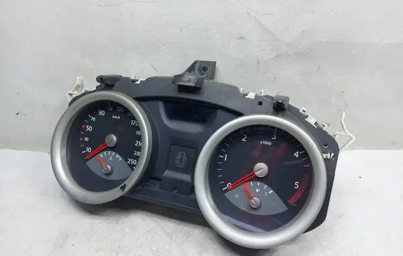 Renault Megane II Speedometer (instrument cluster) 8200399695BKASACJ 8200399695B