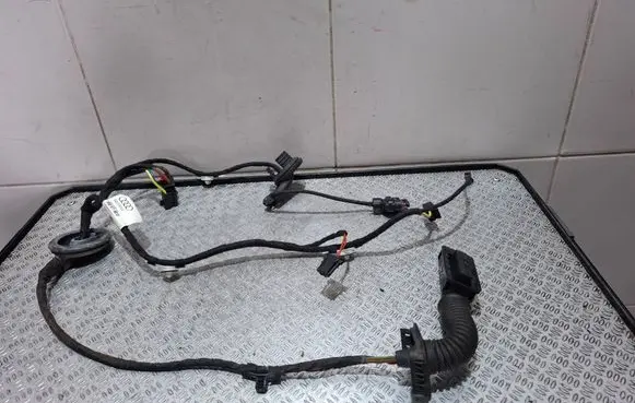 Audi A1 Rear door wiring loom 8X0971687D