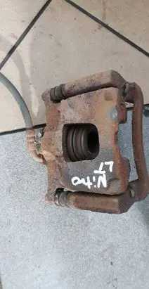 Dodge Nitro Front brake pad spring 