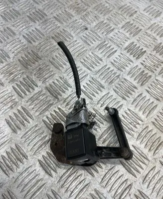 BMW 5 E60 E61 Headlight/headlamp level sensor 1093697