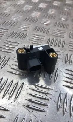 BMW X3 E83 Airbag deployment crash/impact sensor 6577050208