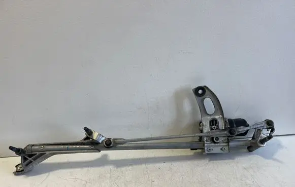 Mercedes-Benz GLB X247 Front wiper linkage and motor A2479061502 0000876 W173764