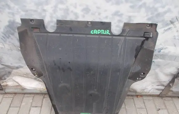 Renault Captur Engine splash shield/under tray