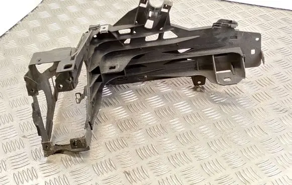 BMW 5 GT F07 Headlight/headlamp mounting bracket 7200778 11071510