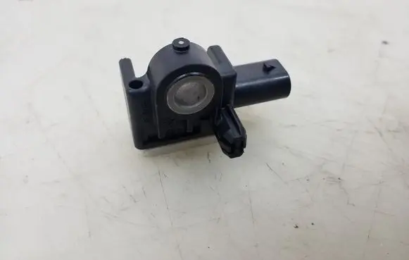 Mercedes-Benz A W176 Airbag deployment crash/impact sensor A1688210151