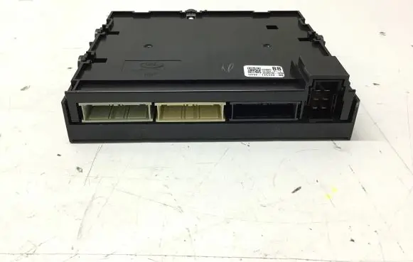 Land Rover Discovery 5 Climate control unit HY3214C239BB