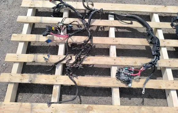 Opel Vivaro Engine installation wiring loom