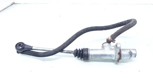 Clutch slave cylinder