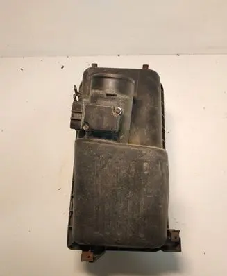Toyota Corolla E120 E130 Air filter box 2220427010 1770527040