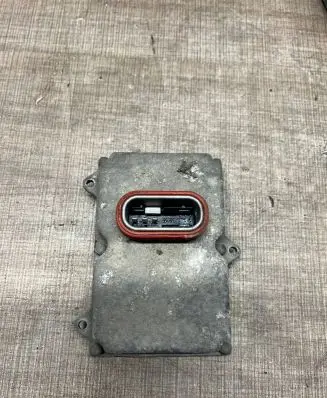 Mercedes-Benz E W211 Headlight ballast module Xenon A0028202426 5DF00827900