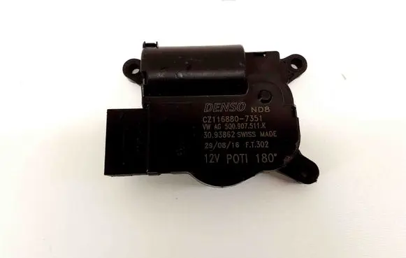 Skoda Octavia Mk3 (5E) Intake manifold valve actuator/motor 5Q0907511K
