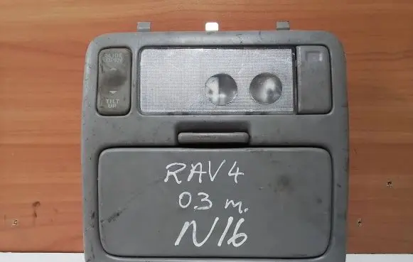 Toyota RAV 4 (XA20) Front seat light 10000309 4ADE1NU3A