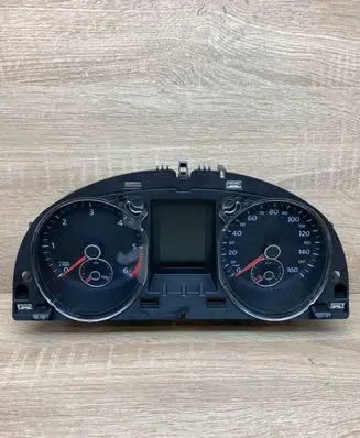 Volkswagen PASSAT B7 Speedometer (instrument cluster) 3AA920971A A2C53238929