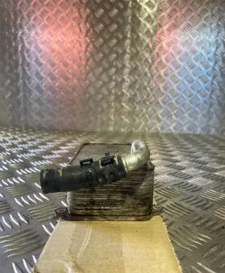 Engine oil radiator