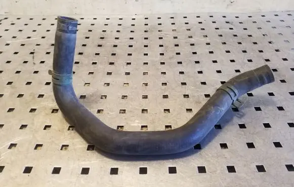 Volkswagen Transporter - Caravelle T4 Engine coolant pipe/hose 074121073K