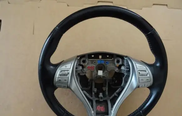 Nissan Qashqai Steering wheel