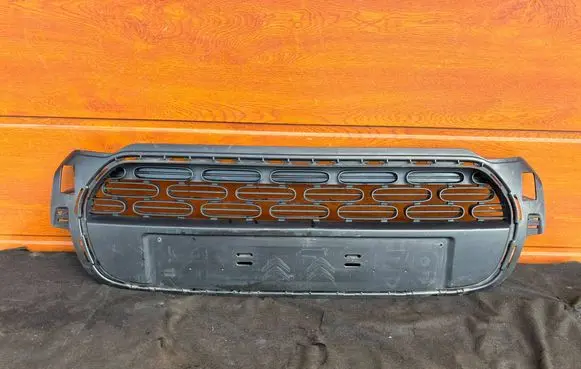 Citroen C3 Front bumper upper radiator grill 9833504580 9833504680 1241100100
