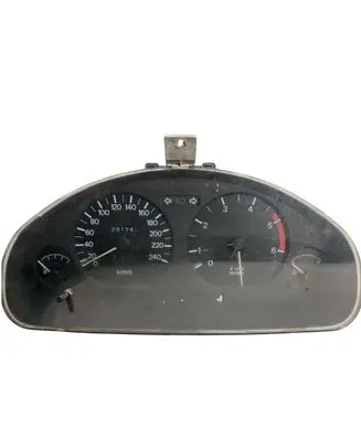 Toyota Avensis T220 Speedometer (instrument cluster) MR114277 DX40D 0P0179