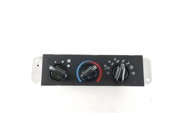 Jeep Wrangler Climate control unit P55056558AA 250CT05 IB1C200202