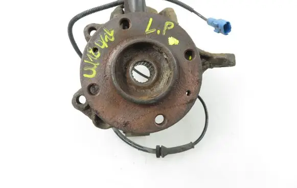 Peugeot 207 Front wheel hub spindle knuckle 