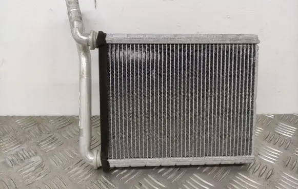 Toyota RAV 4 (XA30) Heater blower radiator