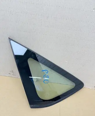 Toyota Prius (XW20) Rear side window E643R005834