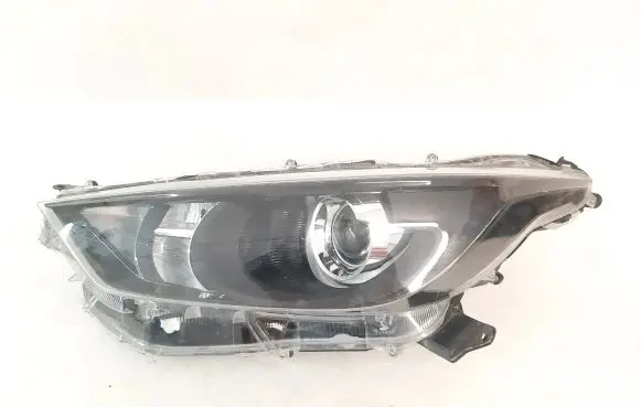 Toyota Yaris XP210 Headlight/headlamp KO6