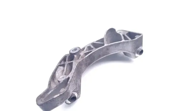 Volvo V60 Engine mounting bracket 31401869