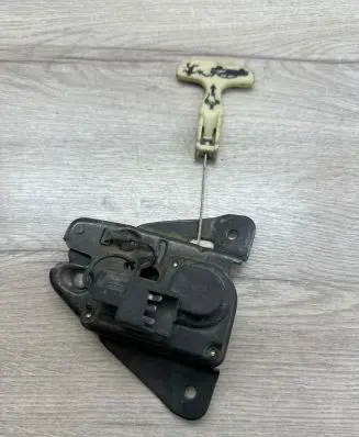 Chrysler 300 - 300C Tailgate/trunk/boot lock/catch/latch