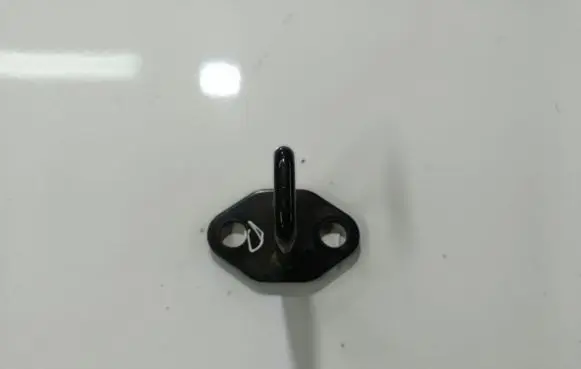 Mini One - Cooper R50 - 53 Front door lock loop/hook striker 