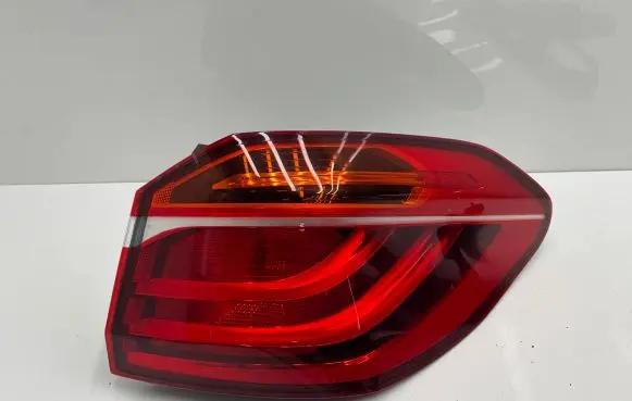 BMW 2 F46 Rear/tail lights 7330474 F03536000E