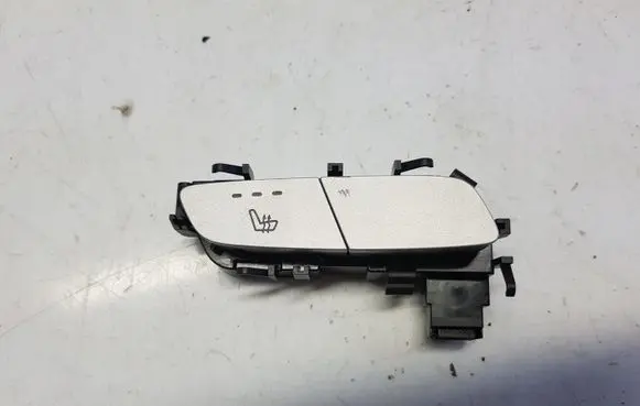 Fog light switch