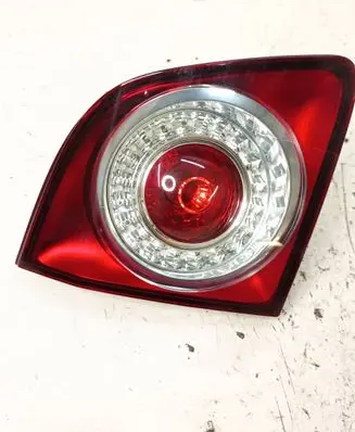 Volkswagen Golf Plus Tailgate rear/tail lights 5M0945093J 89033601 5N0945093J