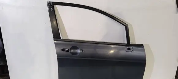Honda FR-V Front door