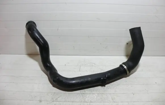 Volvo XC90 Intercooler hose/pipe 30714184