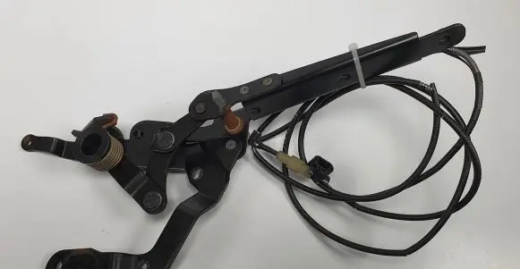 Saab 9-3 Ver1 Tailgate hinge 