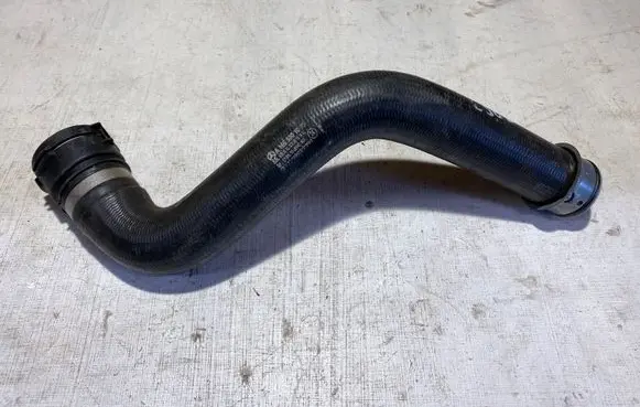Mercedes-Benz GLE (W166 - C292) Engine coolant pipe/hose A1665001075 6L07