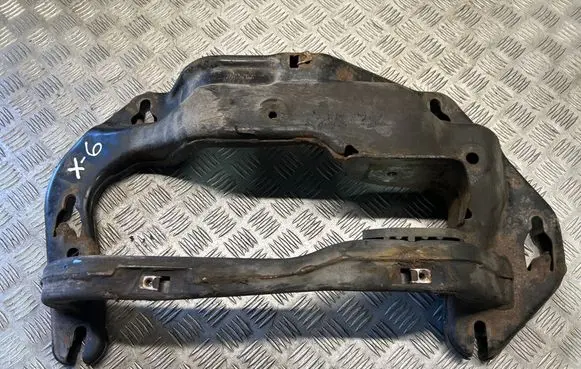 BMW X6 E71 Gearbox mounting bracket 6791659