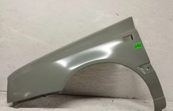 Volkswagen Golf III Fender